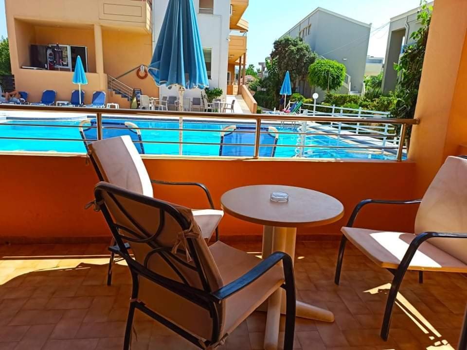 Hotel Mary Platanés Dış mekan fotoğraf