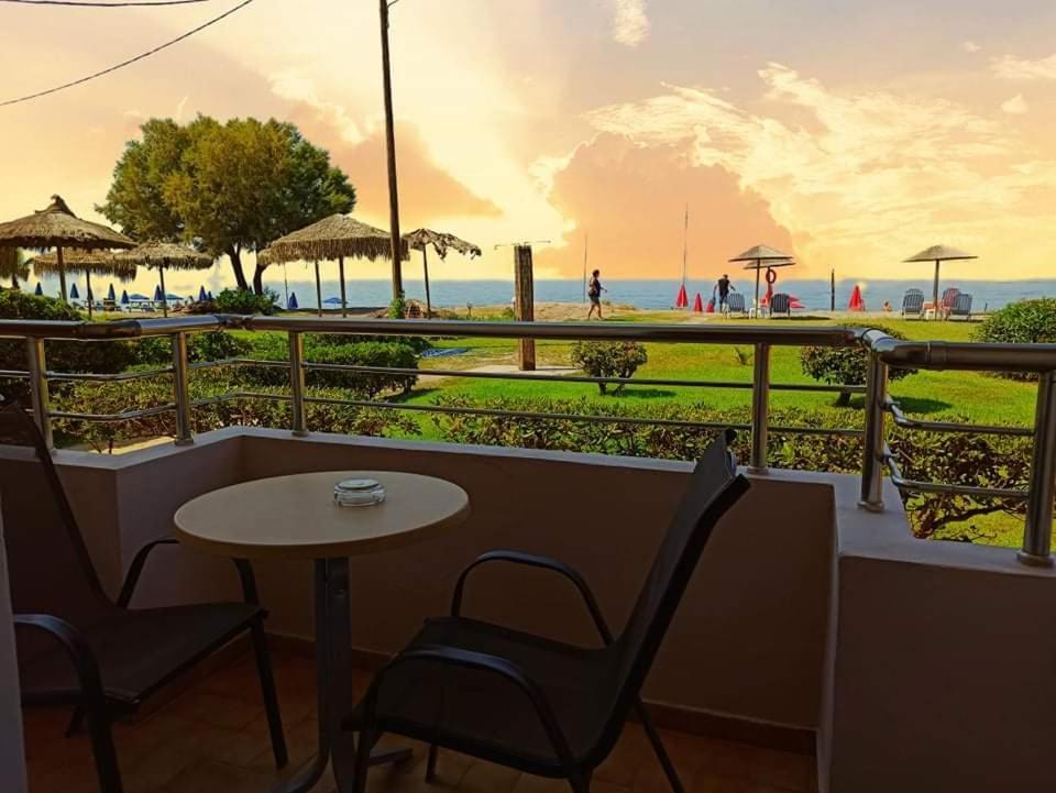 Hotel Mary Platanés Dış mekan fotoğraf